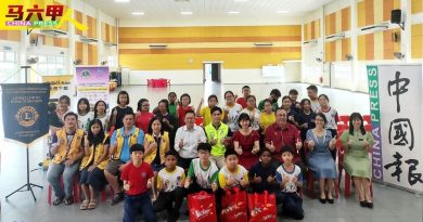 汉都亚再也狮子会连续6年  赞助 中国公学  启牖小学《中国报》
