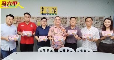 邱培棟：自由資訊法一旦通過  可向政府部門索資訊