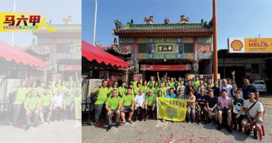 台访问团抵华山宫交流 “盼发扬二郎神文化”