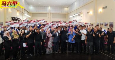 史上最高    甲州政府拨25万 奖励得奖甲运动选手教练