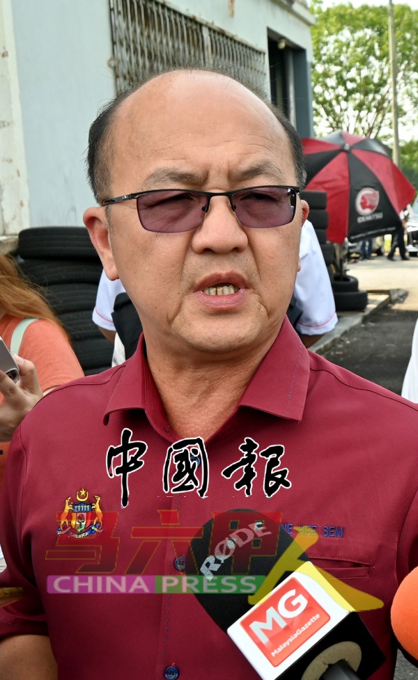 魏喜森：最早出世的是缅甸籍男婴。