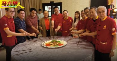 陈江荣：将发展传承信仰 发掘三忠宫事迹文史