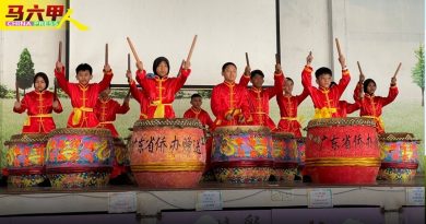 中国12大鼓赠丁赖华小  二十四节令鼓队   组成了