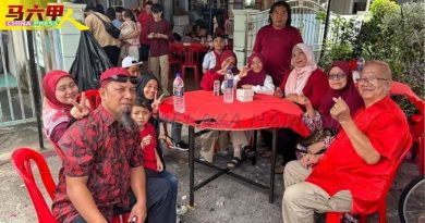 穆斯林春节访华裔家人 彼此尊重 共享美好时光