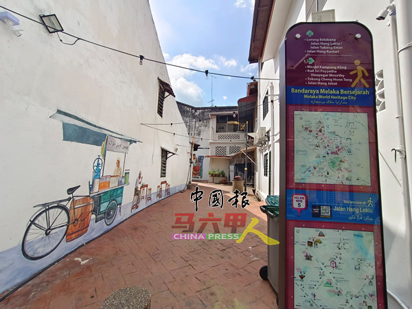 ■甲市政厅在4条老街后巷增设的7幅壁画已全面完工。