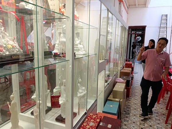 ■修缮百年会所及打造陶瓷展览厅硬体设备局部完工。
