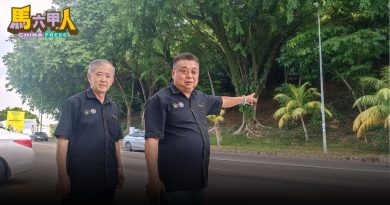 华裔夫妇共骑摩哆遭攫夺 丈夫摔断6根肋骨