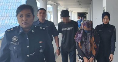 2个月大男婴疑遭虐待 警扣留22岁父母调查
