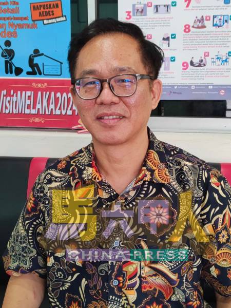刘志俍:既然有了三轮车夫作业指南,市政厅有必要确保车夫们遵守。