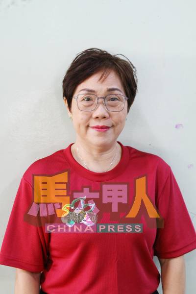 陈素贞。