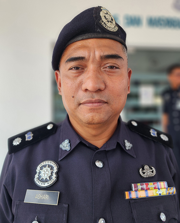阿沙里阿布沙马：警方已逮捕公共巴士司机展开调查。