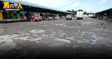 今日马六甲头条〡批发公市泊车费调涨 商贩埋怨    成本变高