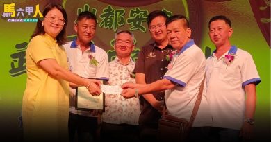 邱培栋促执法单位加强执法 防馬中免签政策遭滥用