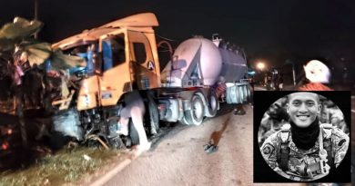 轿车撞拖格罗厘 24岁军人当场夹毙