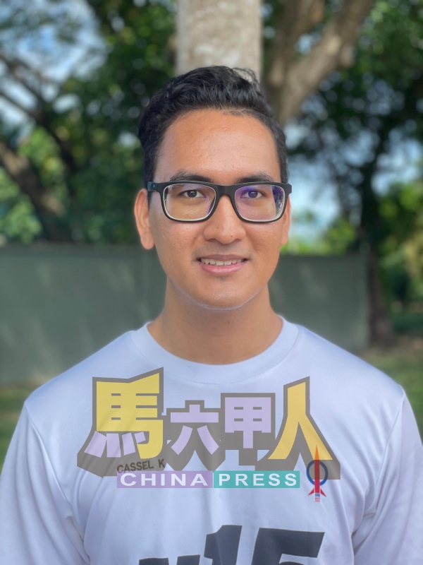 凯瑟。