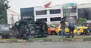 疑酒后驾驶惹祸 货卡失控 撞5车6人伤