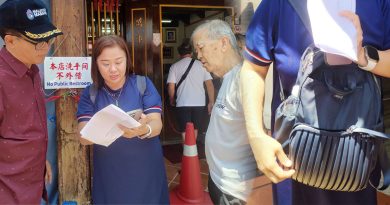 观光鸡场街遇扒手 华妇买糕点被偷手机