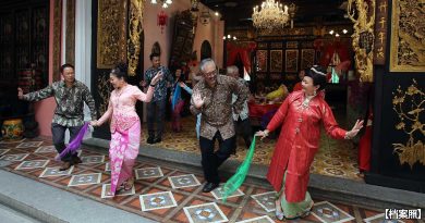 颜泳和冀简化成一次呈表面试 报生纸可填峇峇娘惹