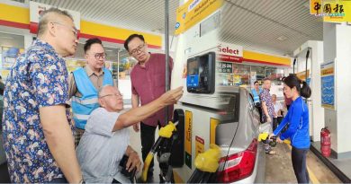 BUDI 95机制｜OKU无驾照 外籍妻负责开车 邱培栋助获补贴油