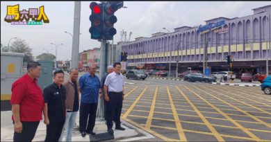 巴当知甲新红绿灯测试中　有效减少路口交通意外